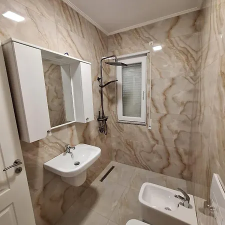 Apartmán L 2 Tirana